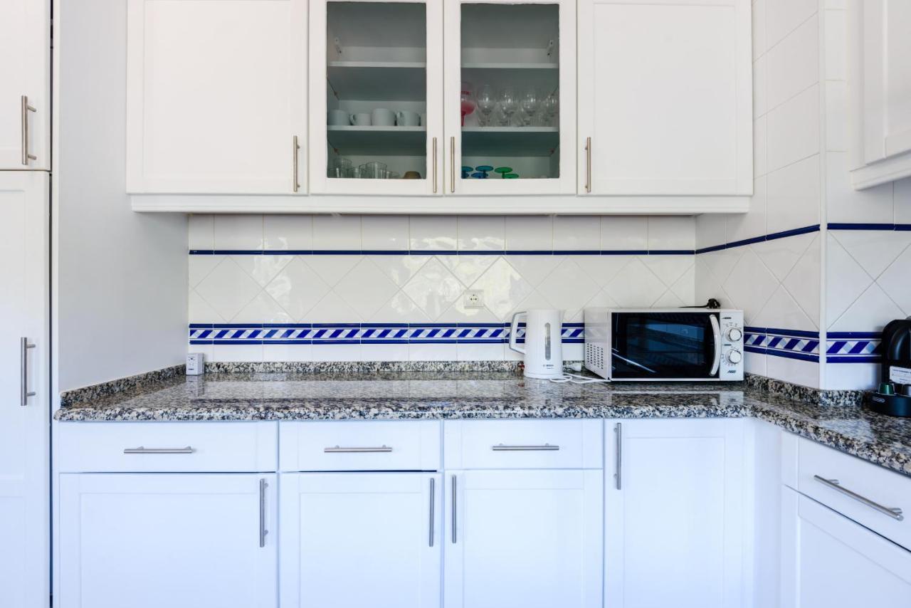 Amazing Apartment In Албуфейра Екстериор снимка